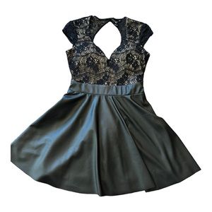 Windsor black‎ lace faux leather skirt dress back cutout mini size medium